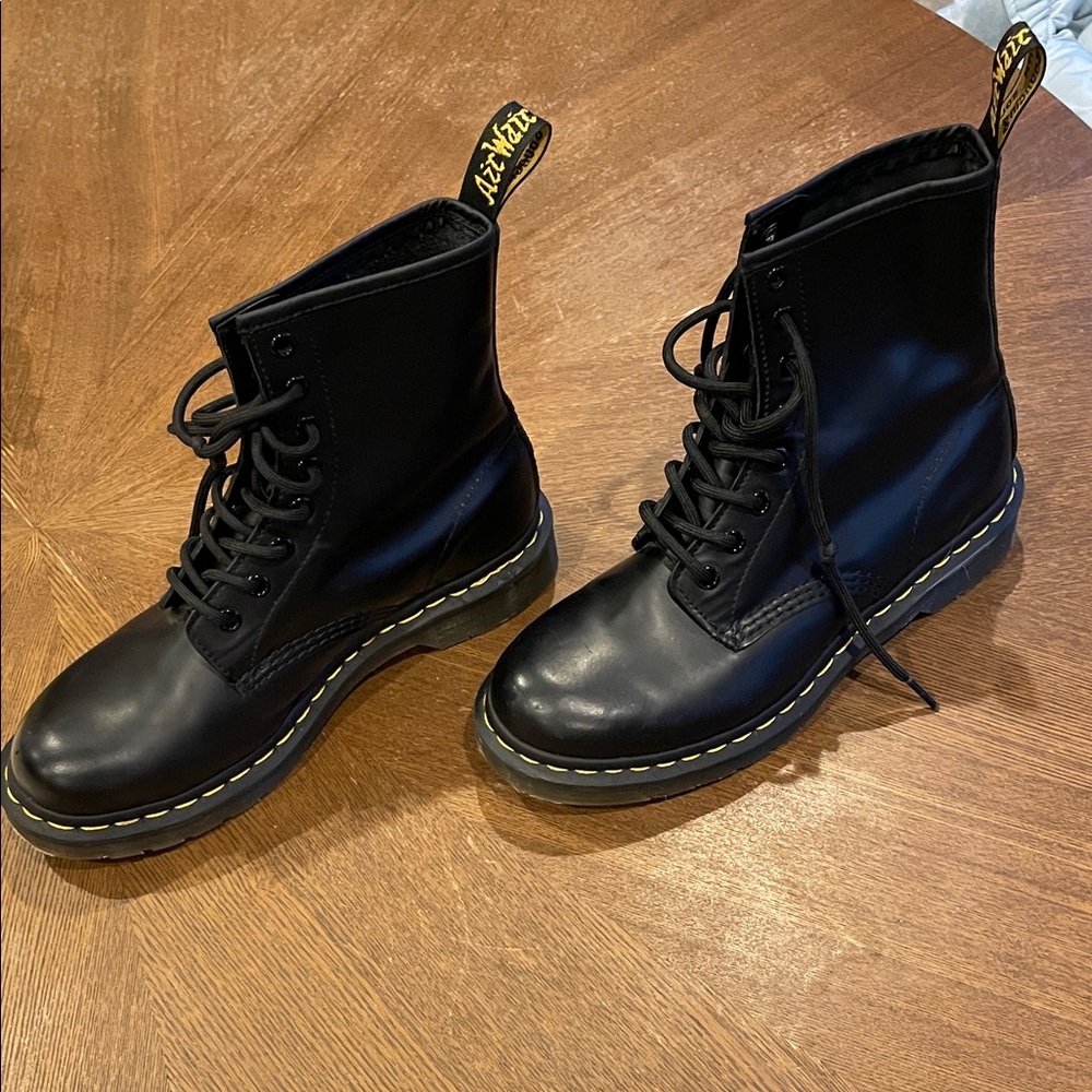 Doc Martens Black Boots - Picture 3 of 9